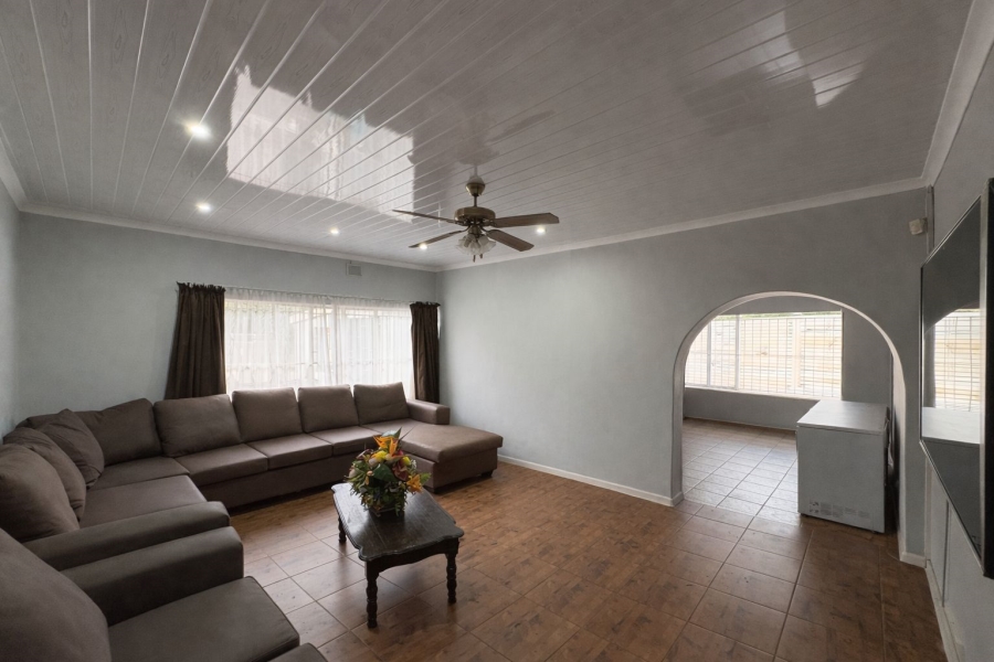 4 Bedroom Property for Sale in Protea Park North West